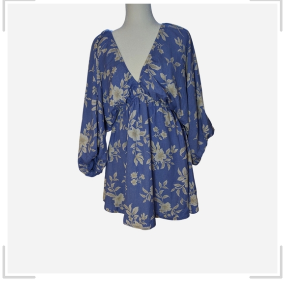 Free People Dresses & Skirts - Pre-owned Free People Blue Floral Mini Dress